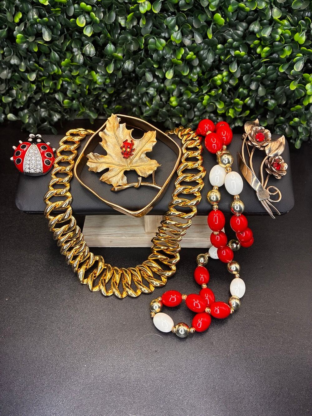 5 Piece Red Gold Tone Statement Jewelry Lot Necklaces Brooches